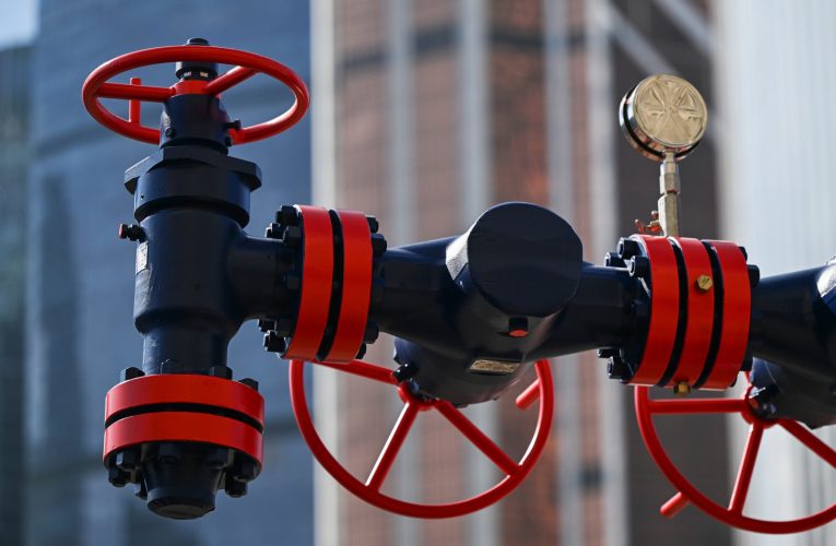 Europa de grăbește să umple rezervoarele de gaz pentru iarnă. Prețul gazului ar putea crește după amenințările lui Trump la adresa Rusiei și Indiei