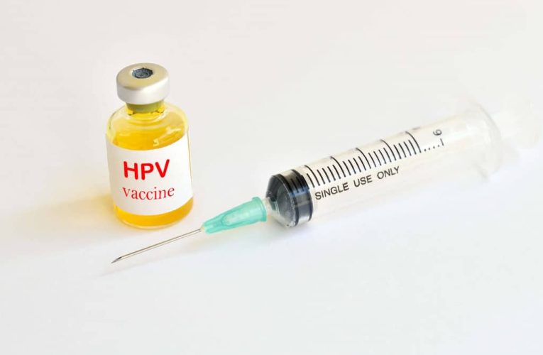 Guvernul extinde gratuit vaccinul anti-HPV și aprobă norme noi pentru controlul infecțiilor