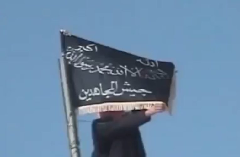 Irakul începe săpăturile la un mormânt comun făcut de Statul Islamic