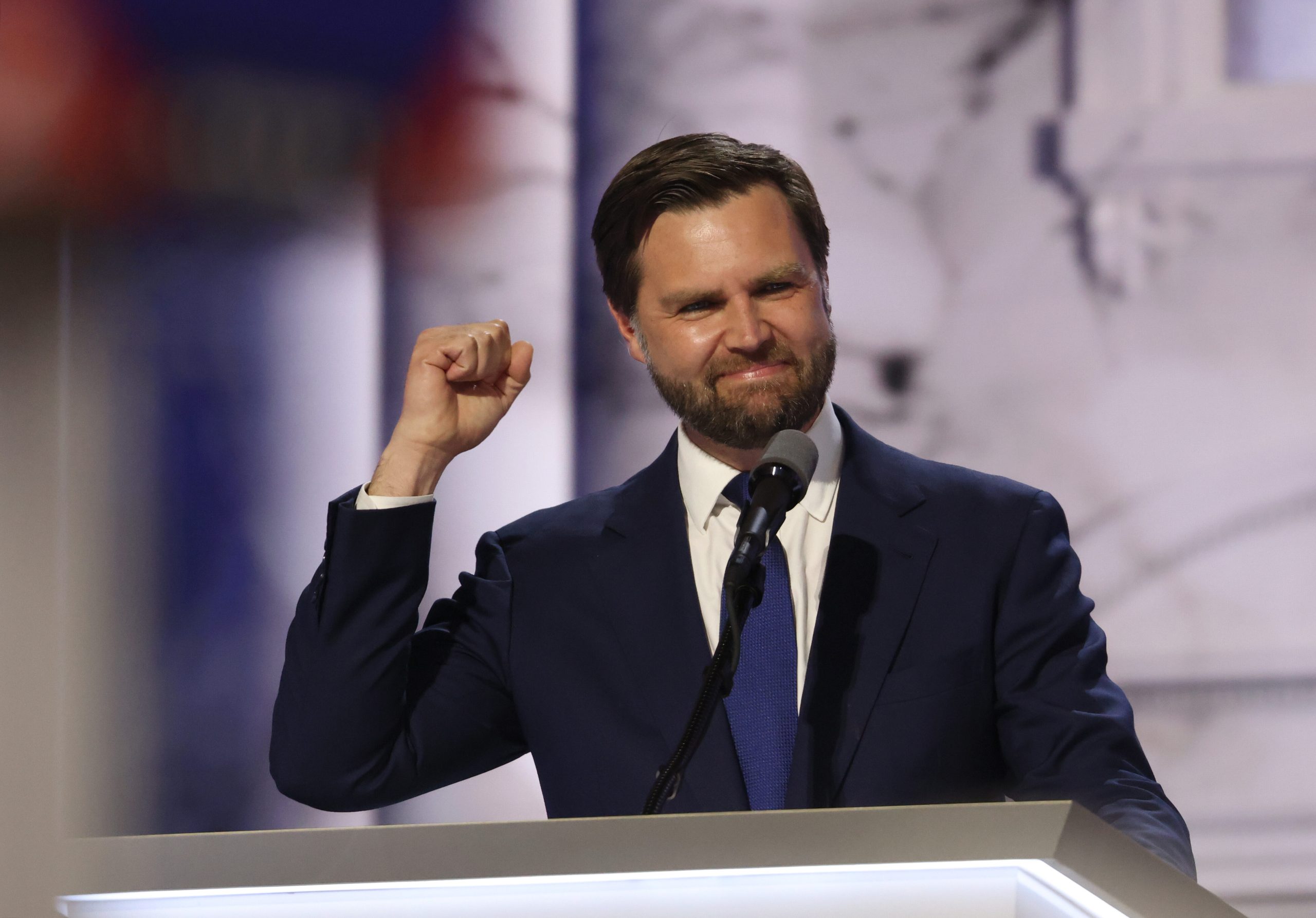 JD Vance prezintă noua lege a lui Trump ca o „reducere a impozitelor familiilor muncitoare” în Georgia