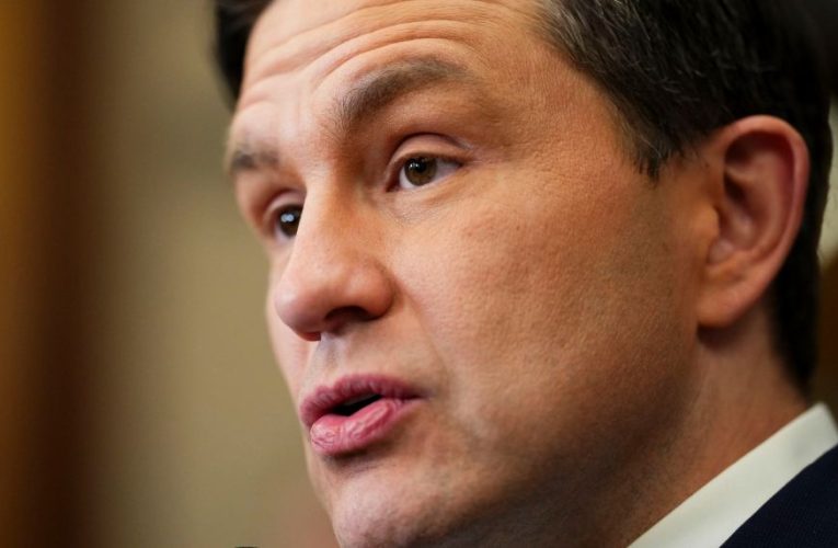 Liderul opoziției din Canada, Pierre Poilievre, revine în Parlament după victoria din Alberta