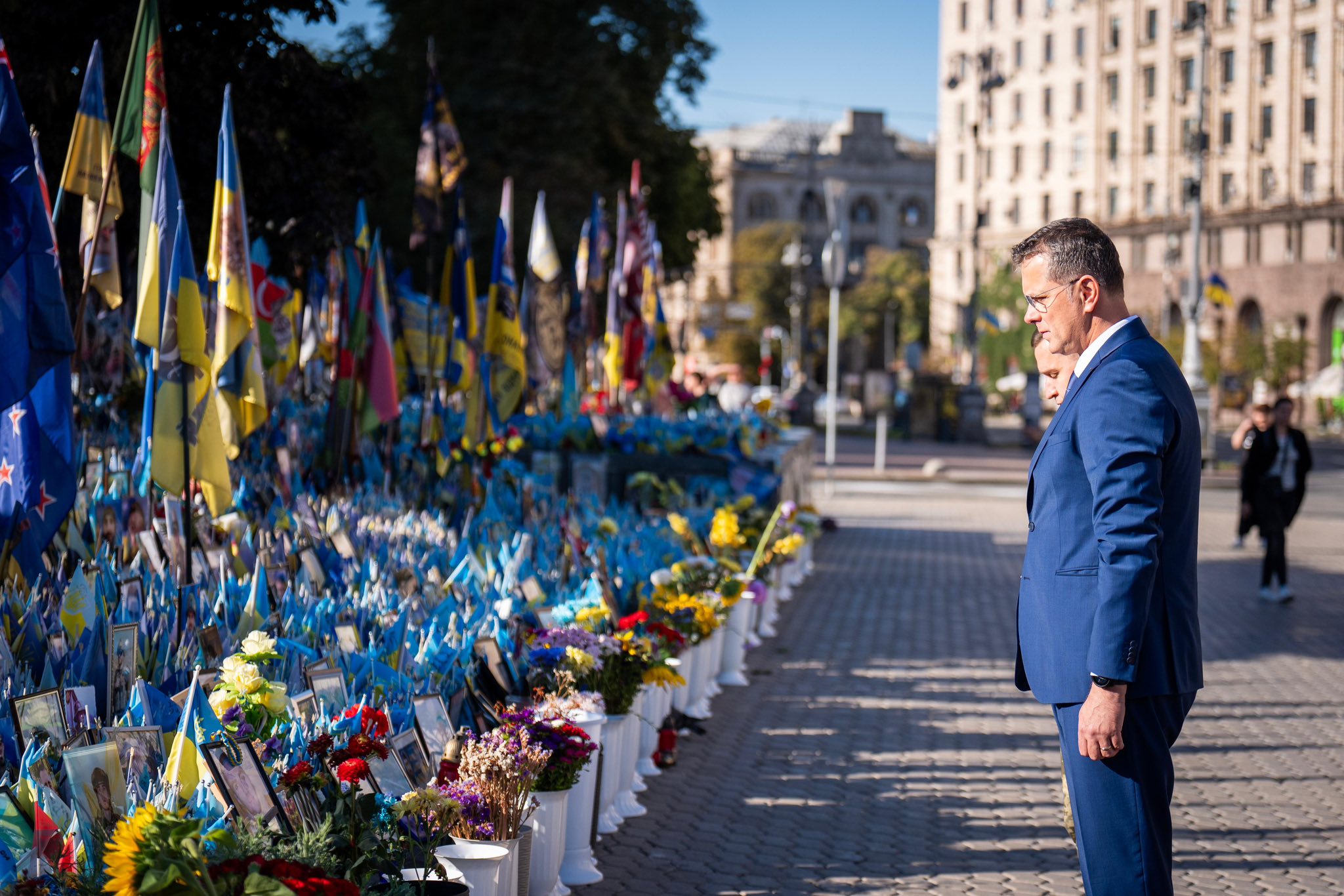 Ministrul apărării naționale, prezent la Kiev de Ziua Independenței Ucrainei