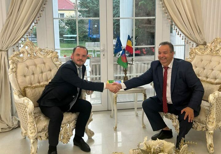 Ministrul Sănătății l-a vizitat pe Regele romilor la palatul din Sibiu