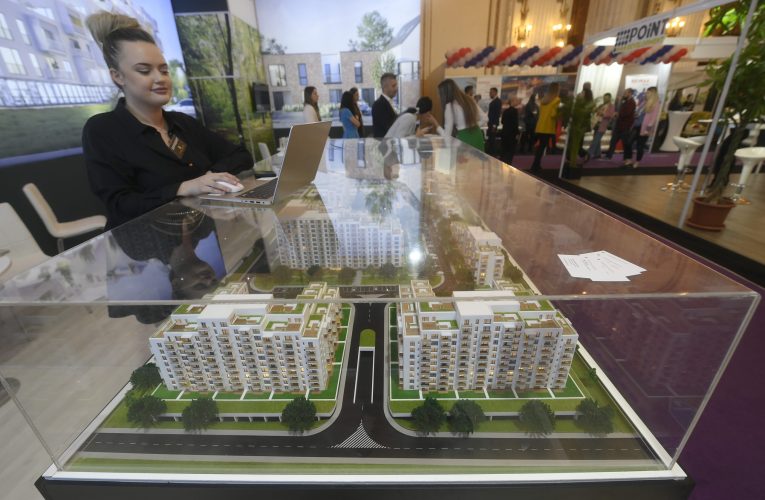 Piața imobiliară în creștere: 66.000 de imobile vândute în iulie, cu 17.000 mai mult decât în iunie