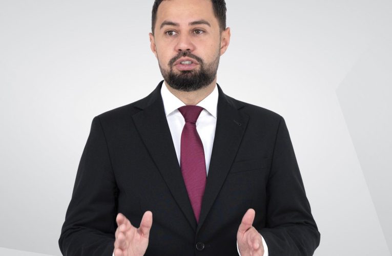 Președinte PSD Alba: Microbuz școlar la preț de Lamborghini! CJ să explice cum s-a derulat licitația
