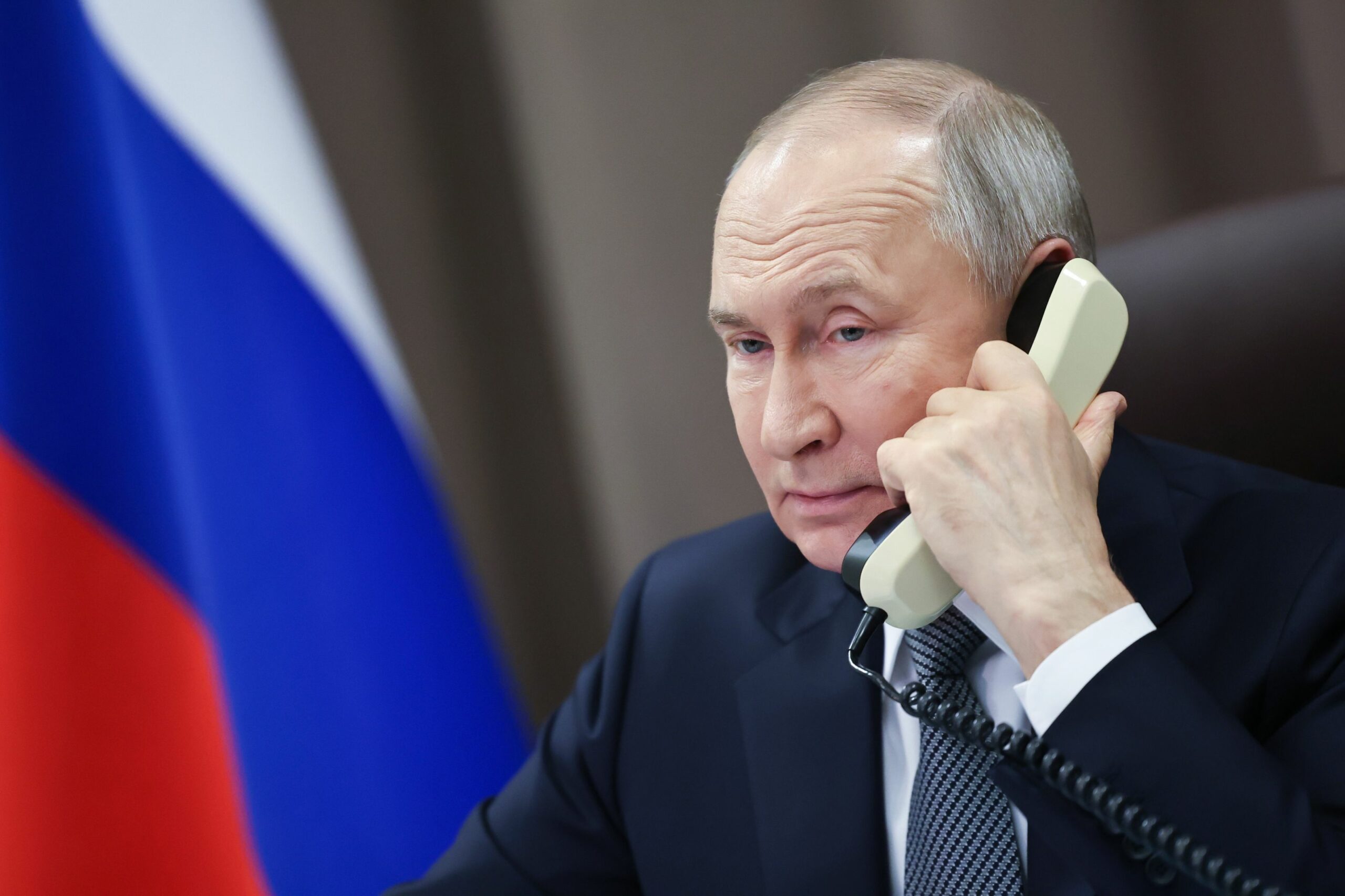 Războiul din Ucraina, ziua 1.274. Trump dorește pacea din Ucraina deoarece vrea să „ajungă în rai” / Zelenski vrea o întâlnire. Putin vrea să câștige