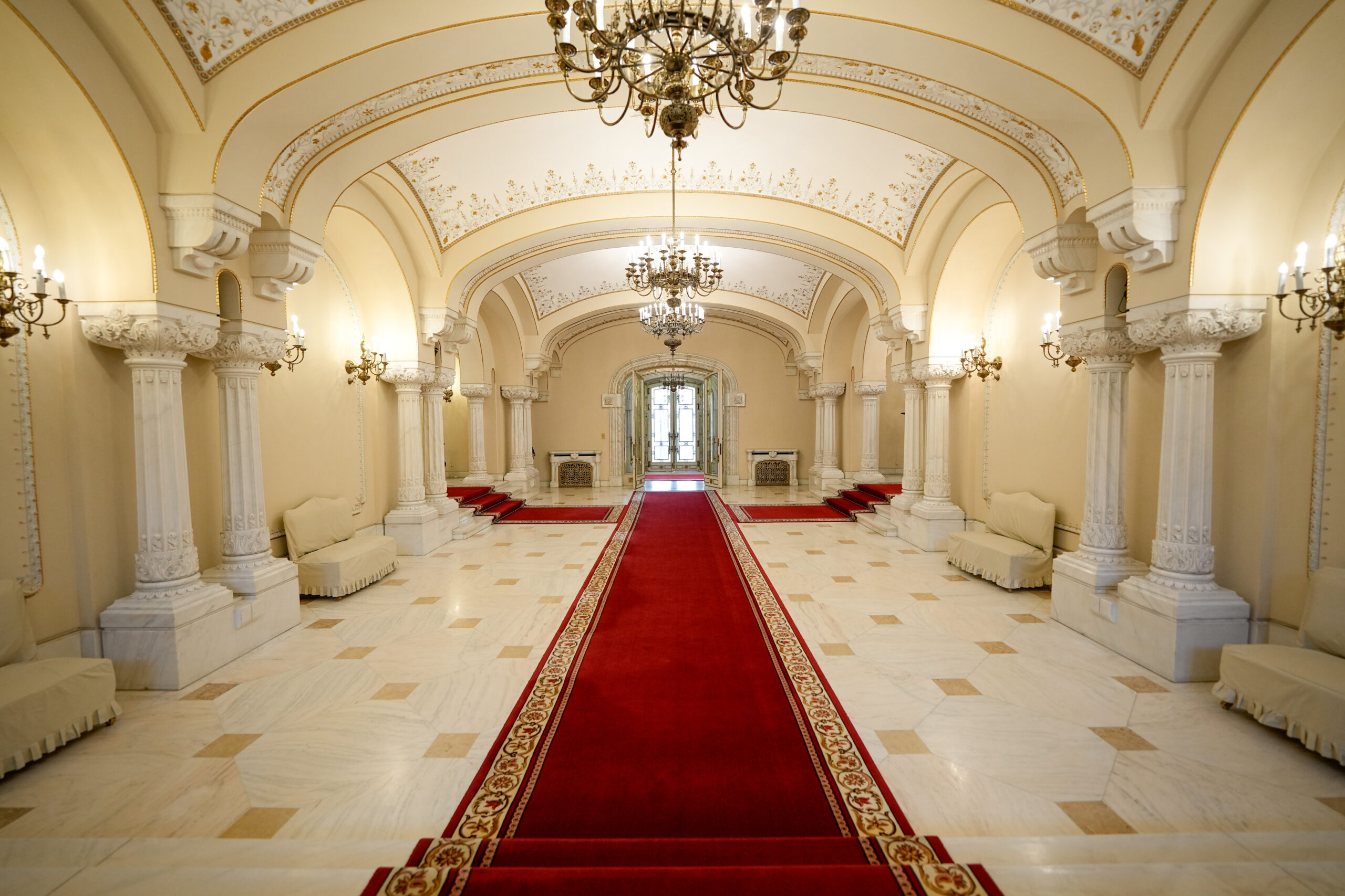 Reguli stricte la Palatul Cotroceni pentru omagierea lui Ion Iliescu: acces limitat, ținută sobră și fără telefoane