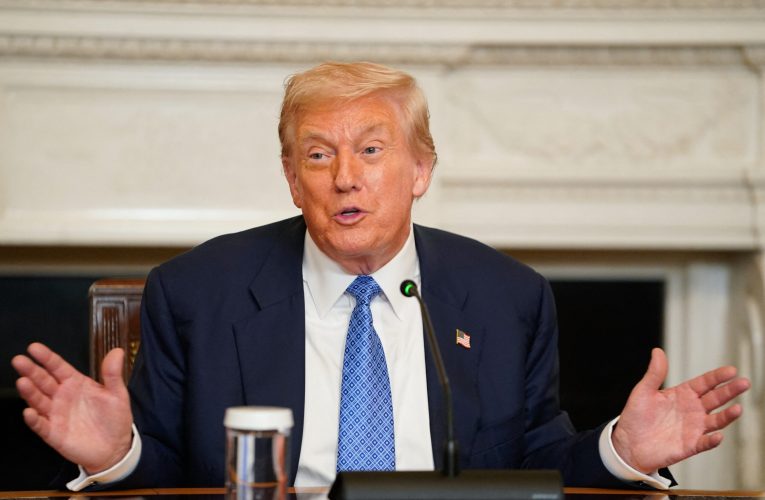 Trump numește summitul cu Putin „10 din 10” și pune presiune pe Zelenski pentru un acord de pace