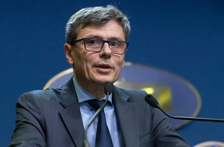 Virgil Popescu: Liberalizarea pieţei de energie nu a scumpit facturile