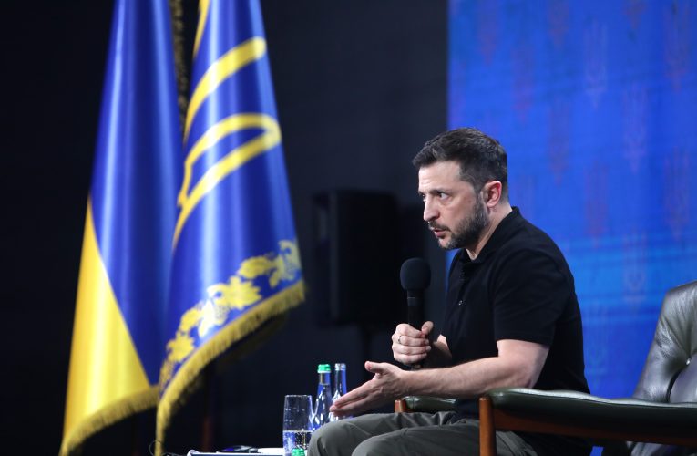Zelenski cere un „răspuns puternic” din partea Statelor Unite dacă Putin refuză discuțiile