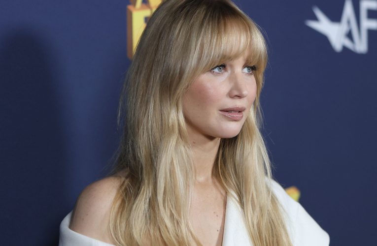 Actriţa Jennifer Lawrence: Ceea ce se întâmplă în Gaza este un genocid şi este inacceptabil