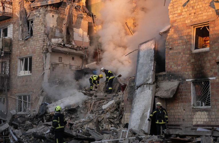 Atacul masiv al Rusiei asupra Ucrainei: Zelenski anunță patru morți și peste 44 de răniți