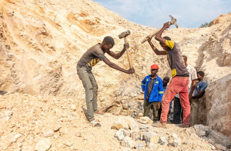 Companie minieră chineză acuzată că a ascuns amploarea unei poluări toxice majore în Zambia