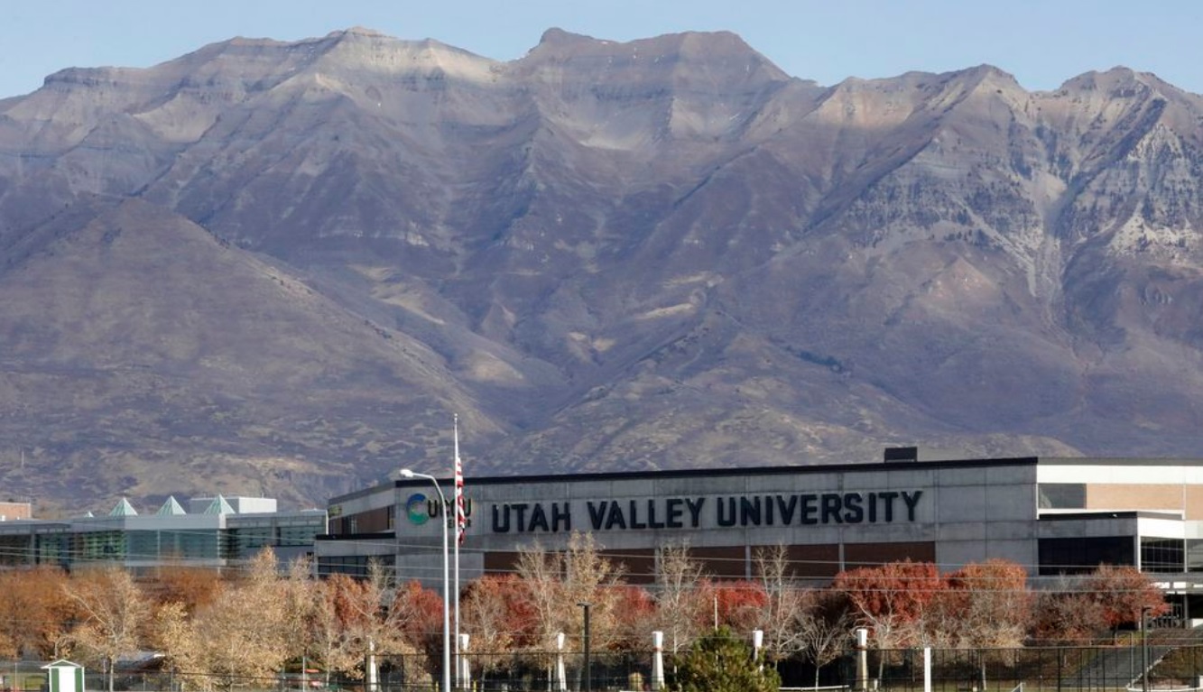 După uciderea lui Charlie Kirk, tensiunea persistă în campusul Universității din Utah Valley