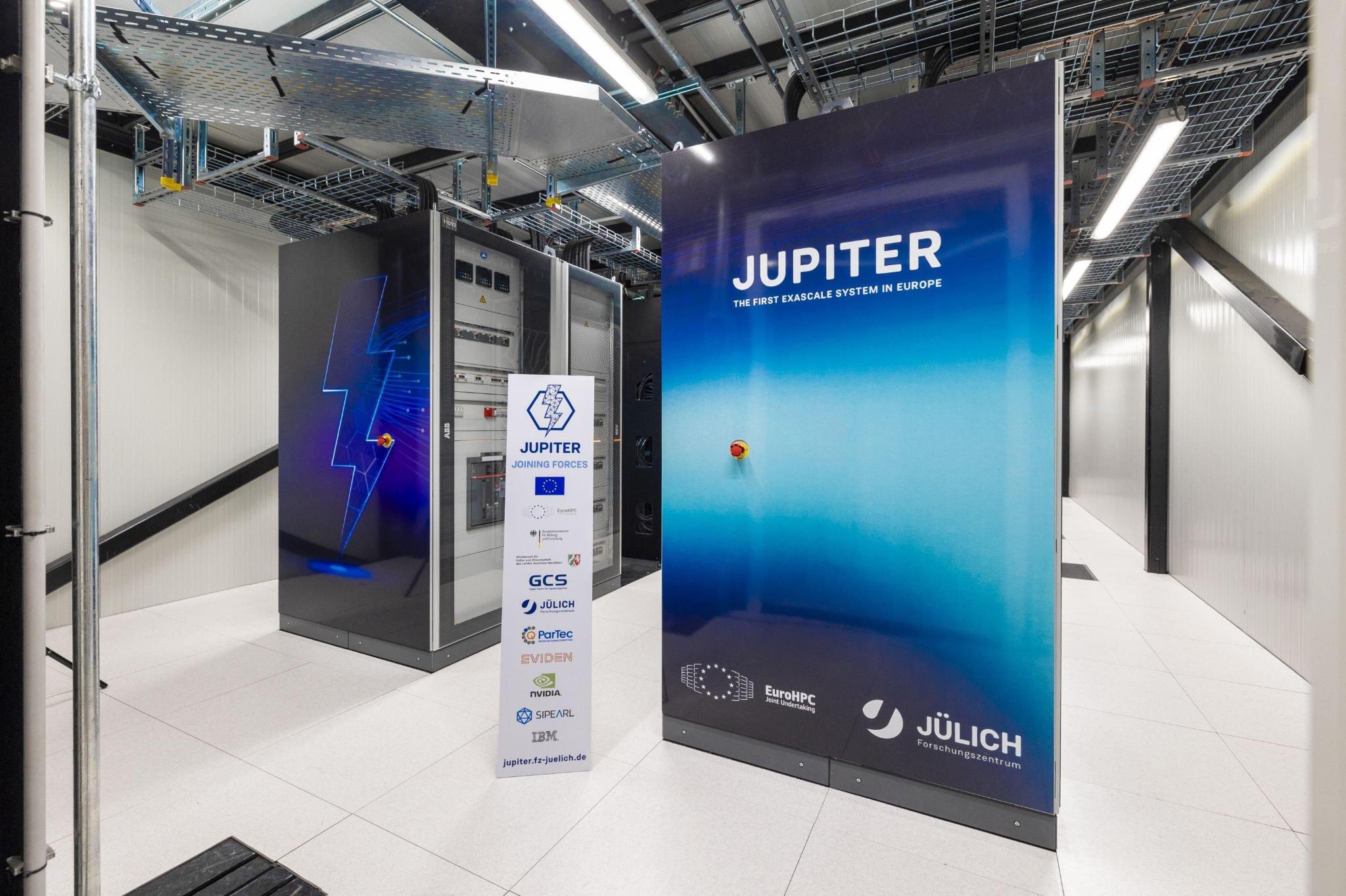 Germania a inaugurat cel mai puternic supercomputer din Europa. Merz spune că UE poate recupera decalajul față de SUA și China în domeniul AI