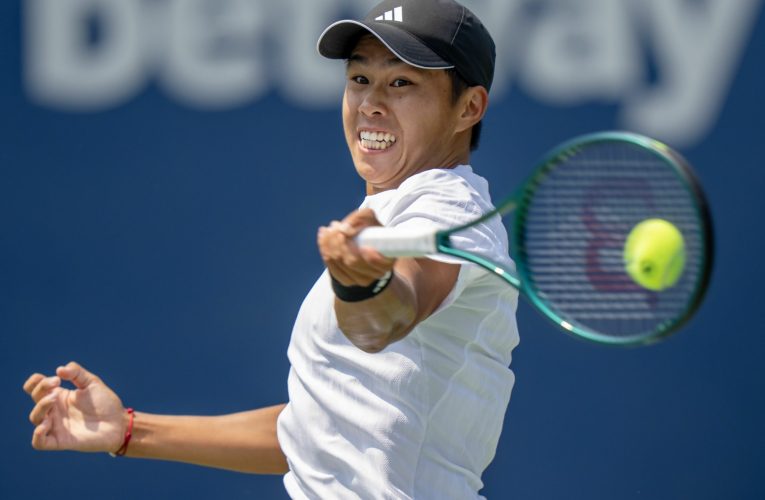 Learner Tien ajunge în prima finală ATP, după retragerea lui Medvedev, la turneul de la Beijing