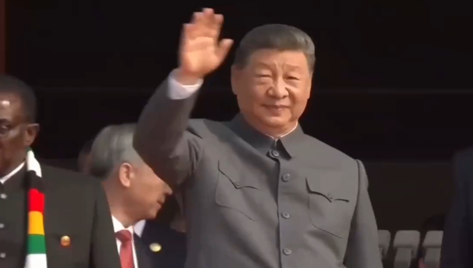 Omenirea trebuie să aleagă între pace și război, declară Xi Jinping la parada militară din Beijing