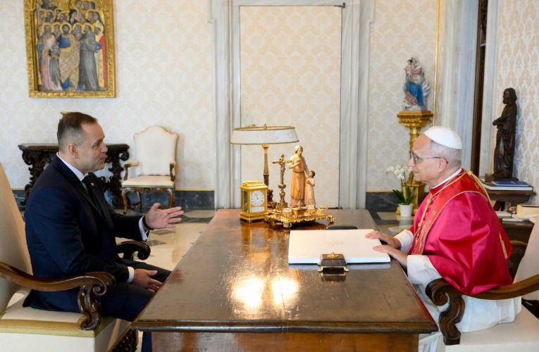 Papa Leon al XIV-lea și președintele polonez, Karol Nawrocki, s-au întâlnit la Vatican