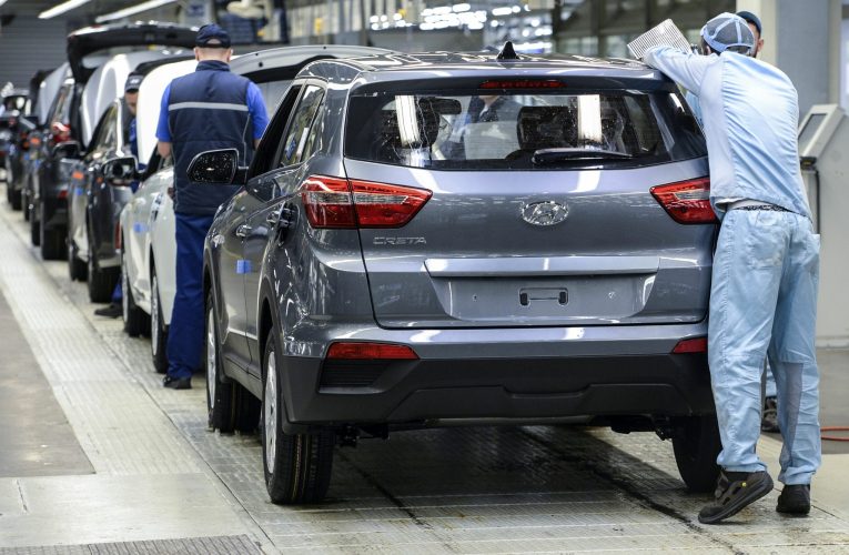 Raid federal în SUA: câteva sute de muncitori sud-coreeni reținuți pe șantierul unei fabrici Hyundai