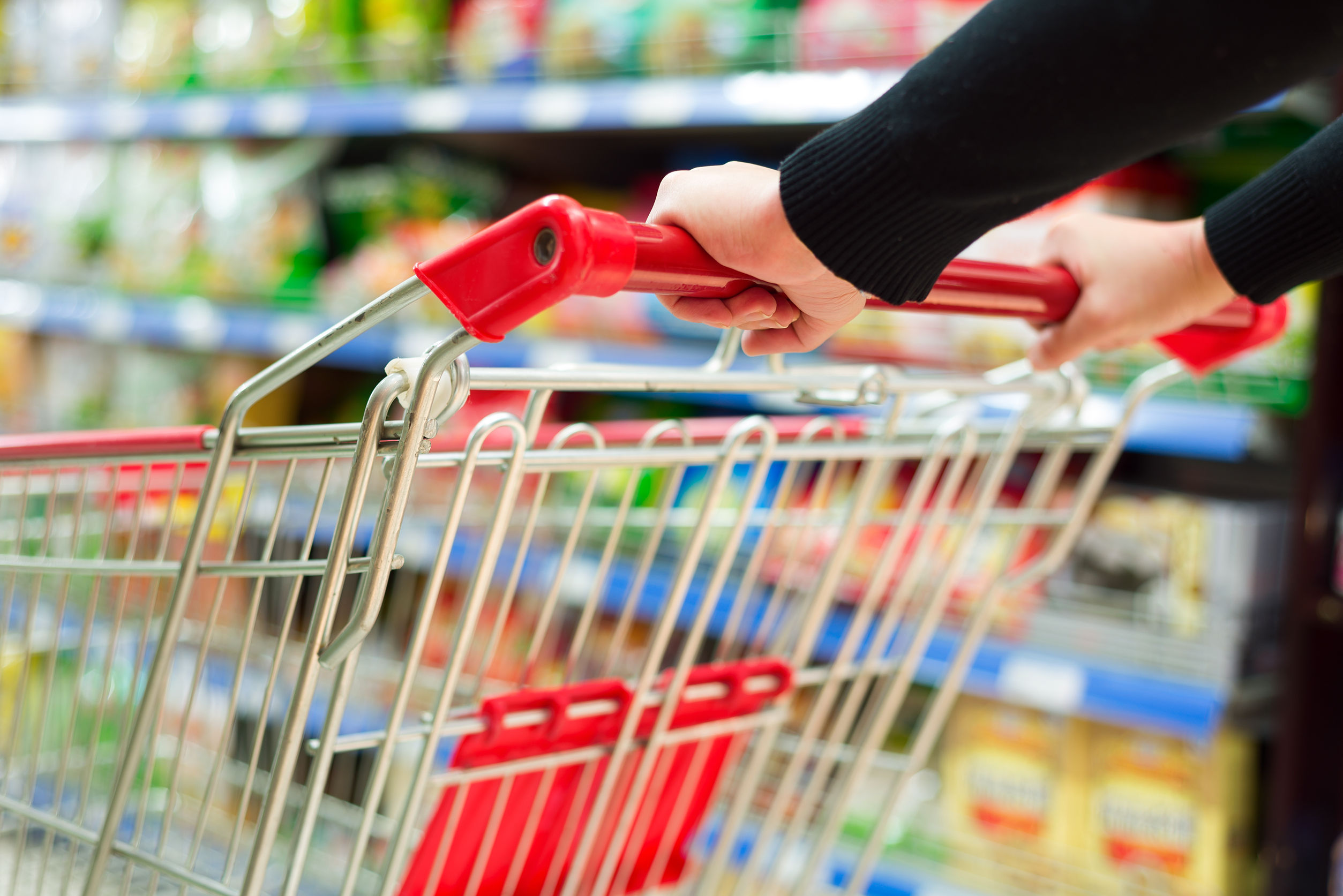 Trei moduri în care alimentele ultra-procesate afectează sănătatea bărbaților