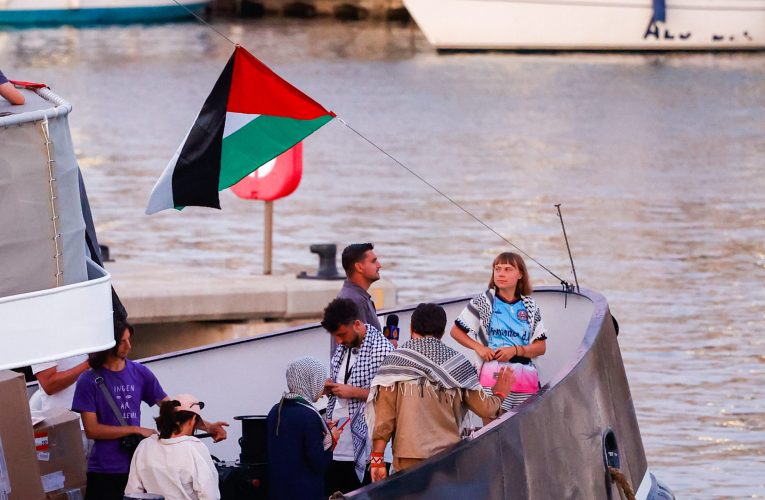 Activiștii acuză o navă israeliană că a hărțuit flotila Global Sumud, care transporta ajutoare pentru Gaza