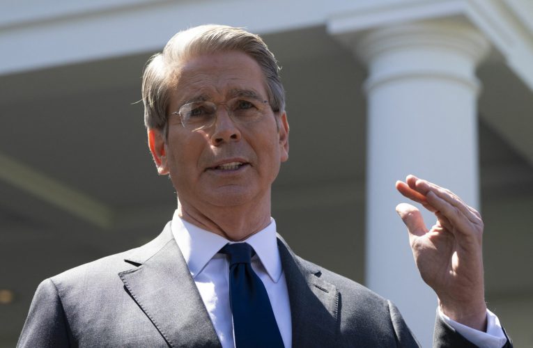 Bessent spune că SUA se așteaptă ca Japonia să înceteze achiziționarea de energie din Rusia