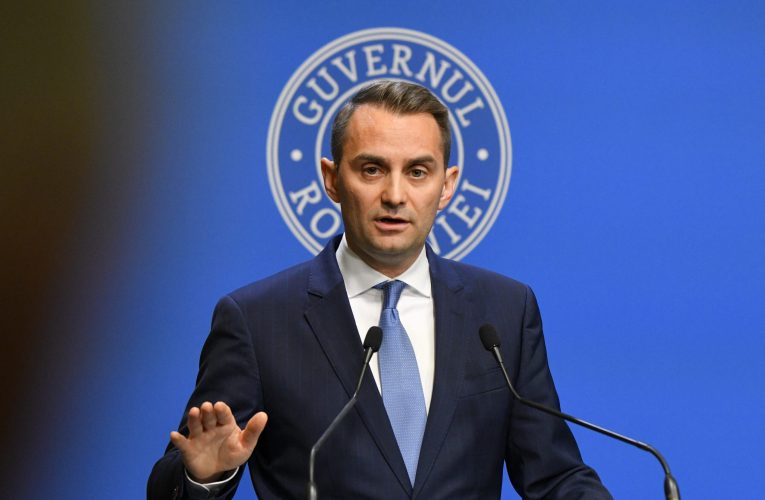 Cancelaria prim-ministrului a publicat contractul de leasing operational pentru cele 17 maşini