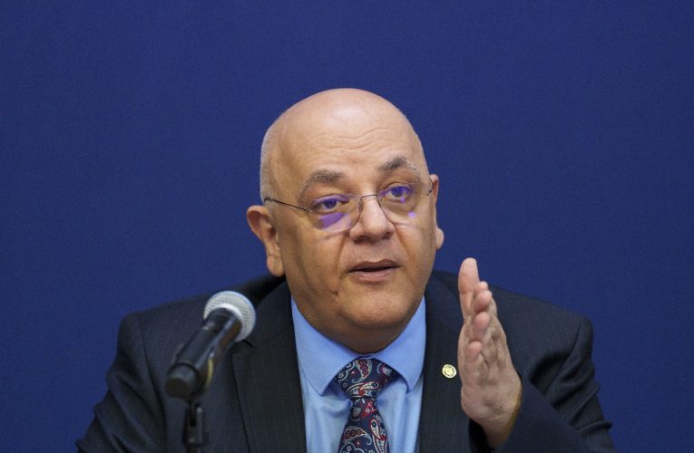 Ciclonul Barbara: Raed Arafat cere populației să fie pregătită cu apă și alimente în caz de izolare temporară