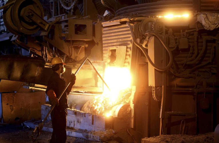 Comisia Europeană vrea să impună taxe vamale „semnificative” asupra oțelului din afara UE