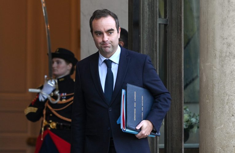 Criză politică în Franța. Macron îi cere lui Lecornu să continue negocierile pentru formarea unui nou guvern