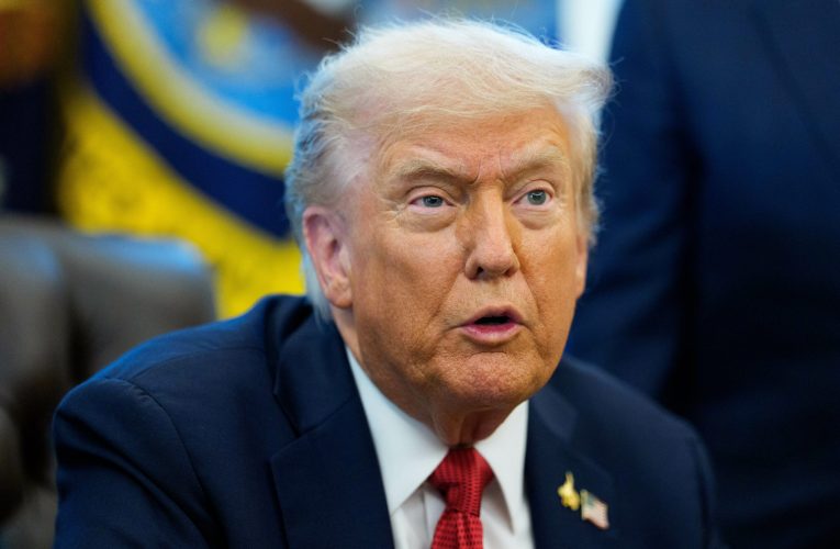 Donald Trump spune că ar putea călători în Orientul Mijlociu pentru negocierile de pace în Gaza