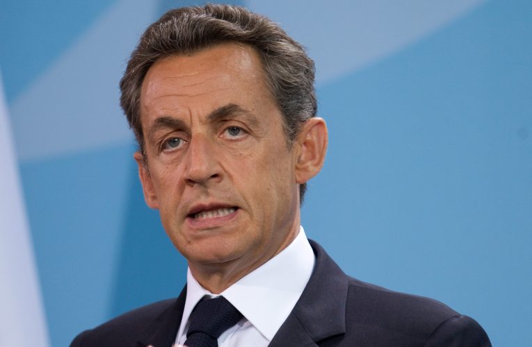 Fostul președinte Nicolas Sarkozy, condamnat la cinci ani de închisoare, afirmă că nu se teme de detenție