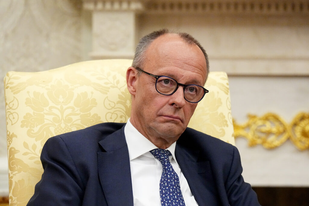 Germania: UE ar trebui să elimine interdicția privind vânzările de motoare cu ardere internă