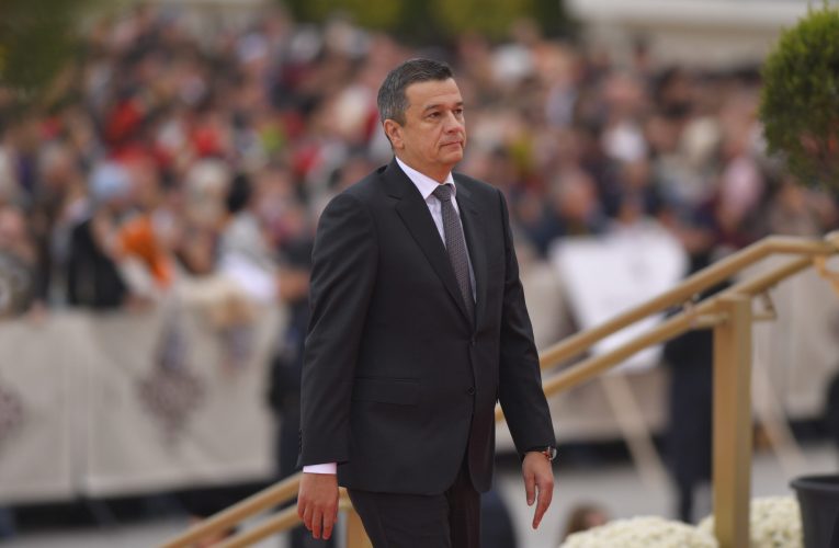 Grindeanu afirmă că România are nevoie „urgent” de o nouă lege a pensiilor speciale: Se va ieși la pensie la 65 de ani, dar nu poți avea pensia cât salariul