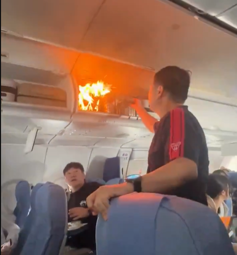 Incident la înălțime. Un zbor Air China a fost deviat din cauza unui incendiu provocat de o baterie de litiu