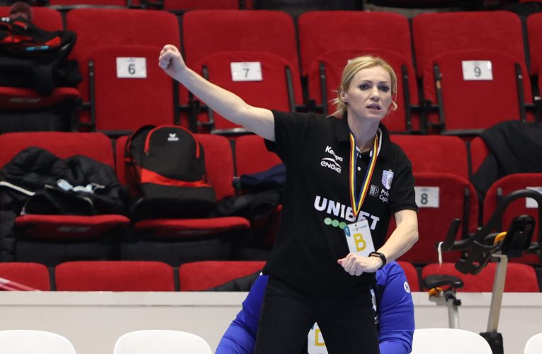 Iulia Curea, numită antrenor secund al naționalei de handbal feminin a României