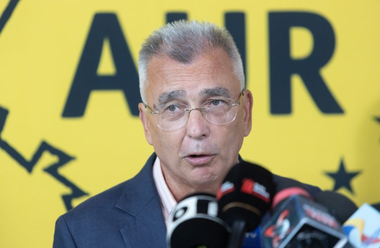 Liderul senatorilor AUR avertizează că datoria României atinge un nou record negativ: statul va împrumuta 259 de miliarde de lei în 2025