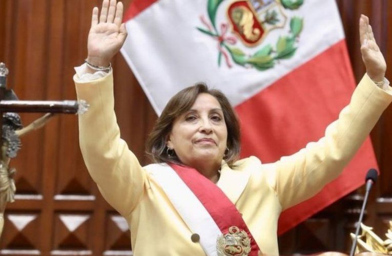 Peru: Congresul a votat demiterea președintei. Cifrele criminalității au crescut în timpul mandatului său