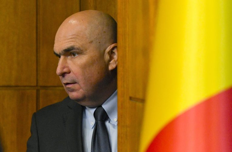 Premierul Ilie Bolojan, despre cazul chiriei de 180.000 euro Exim Bank. „Aştept să văd ca cei care trebuie să-şi facă datoria să vină cu o finalizare a anchetei”
