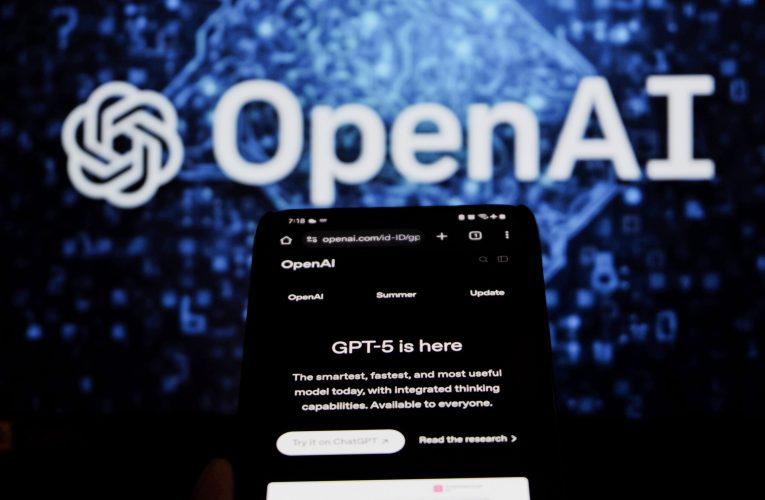 Sam Altman, directorul OpenAI, susține că ChatGPT a atins 800 de milioane de utilizatori activi săptămânal