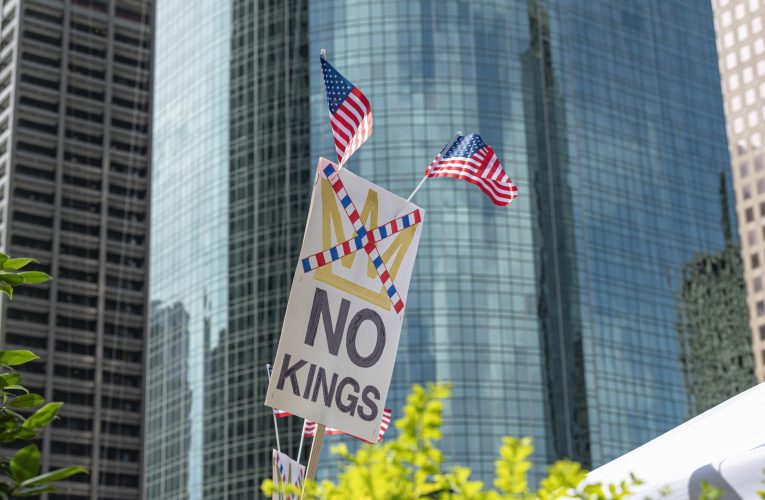 SUA: Milioane de americani, așteptați la protestele „Fără Regi” împotriva președintelui Donald Trump