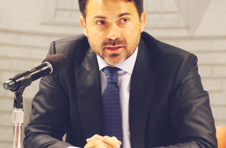 Un deputat cere MAE „clarificări și măsuri urgente” pentru liceele românești din Cernăuți