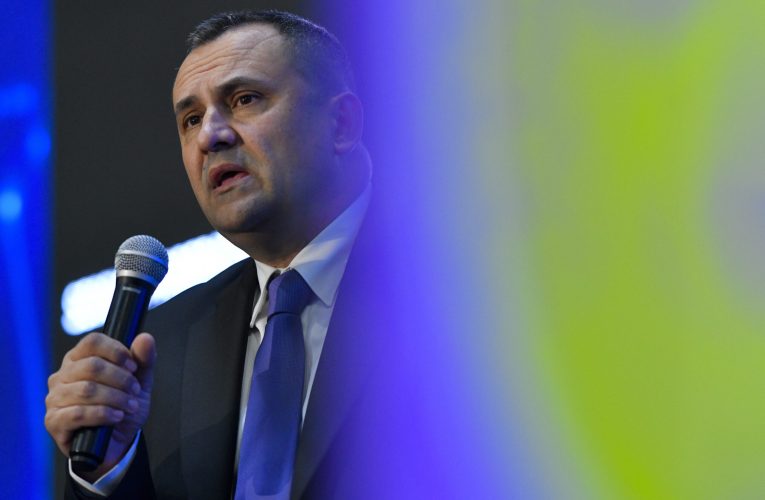 700.000 de euro încasați din OnlyFans, nedeclarați de un bărbat. Cum l-a găsit ANAF