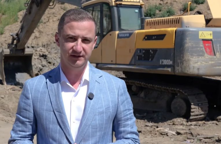 Alfred Simonis îi solicită premierului Bolojan soluții pentru continuarea proiectelor anulate din Timiș