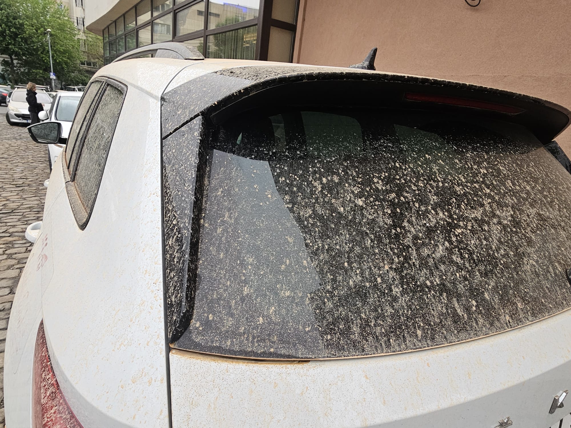 Am putea fi afectați de un val de nisip saharian. Fenomenul va avea loc în Europa în a doua parte a săptămânii