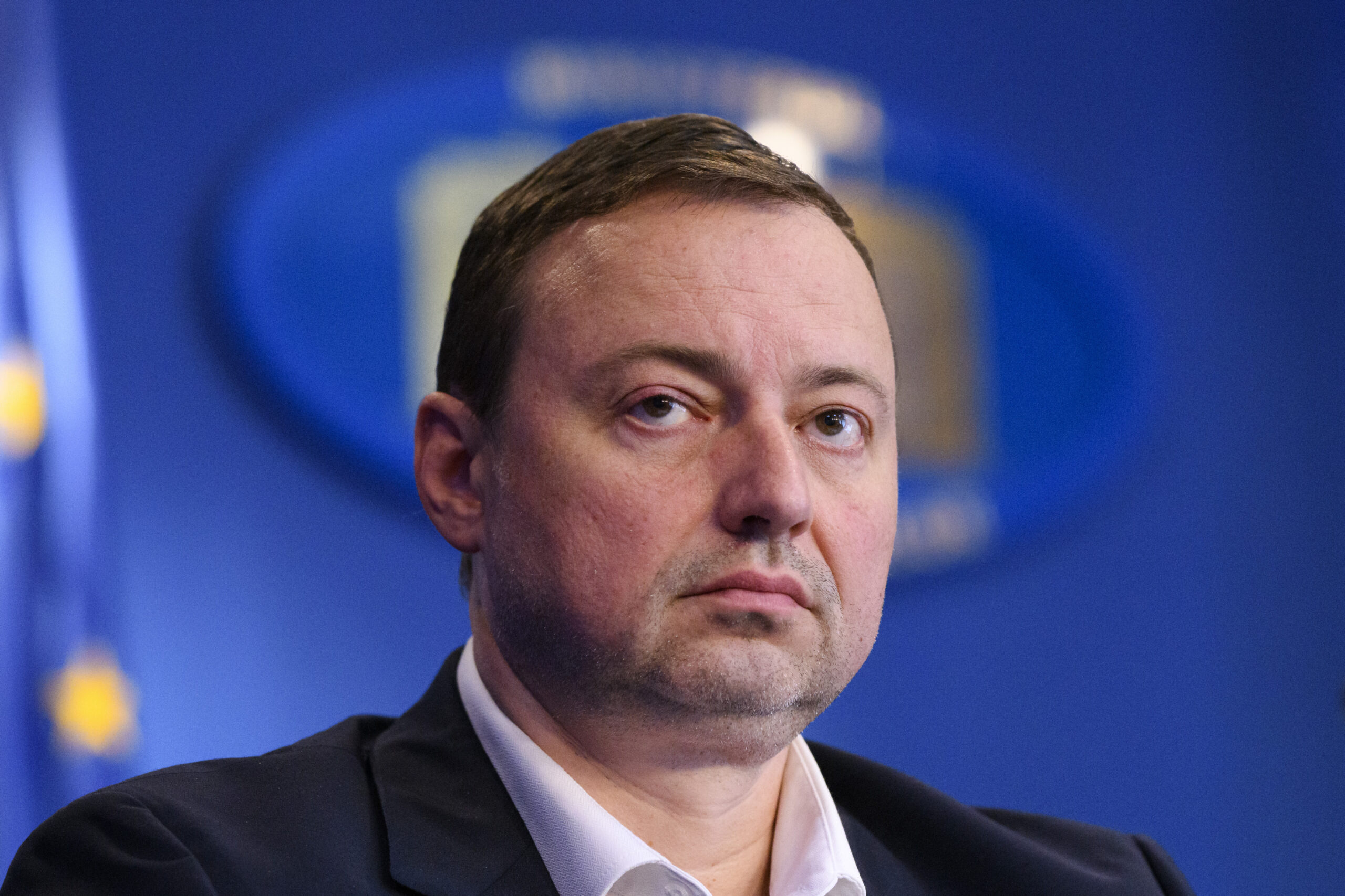 Autostrada Sibiu-Pitești: Turnarea betonului rutier finalizată în prima galerie a tunelului Momaia