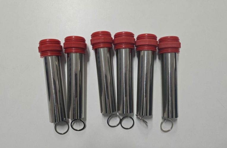 Cinci suporteri ai FC Petrolul Ploiești au intrat cu materiale pirotehnice la meciul cu FCSB