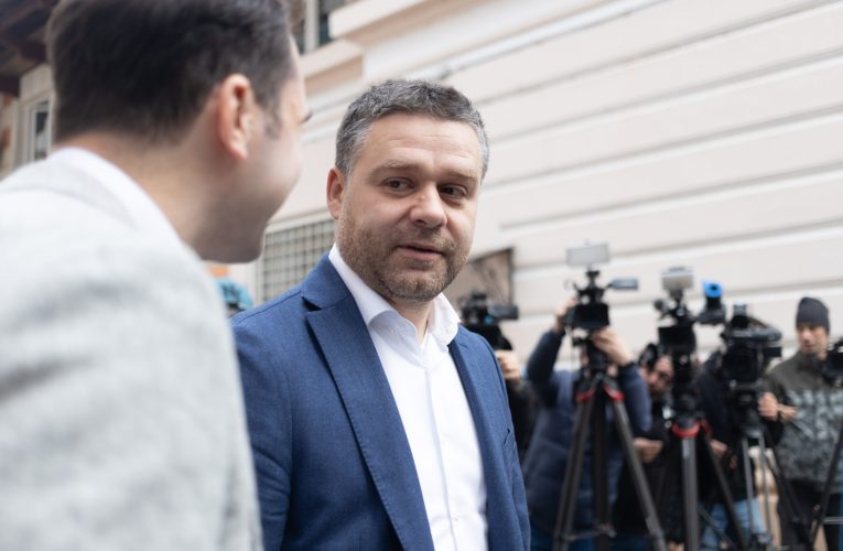 Ciucu răspunde acuzaţiilor lui Drulă privind manipularea sondajele: Eu sunt în competiţie cu Băluţă, să fie clar!