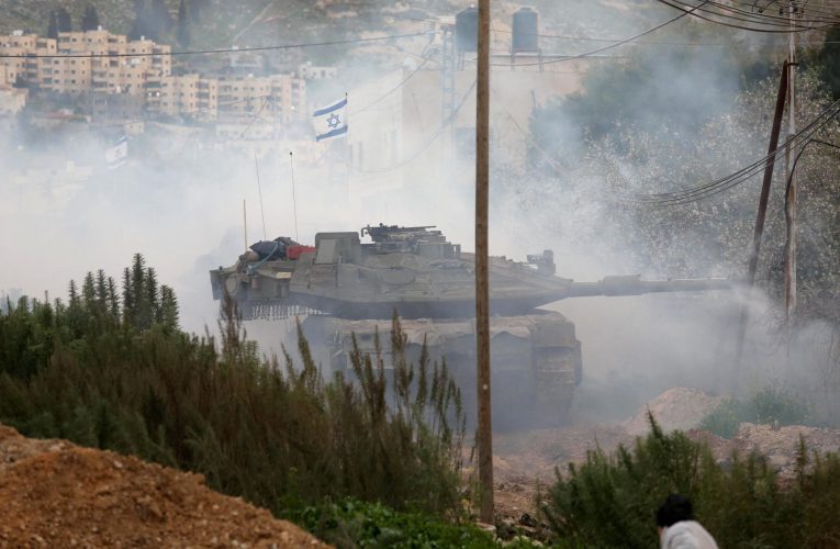 Coloniştii israelieni au atacat o şcoală din Cisiordania ocupată