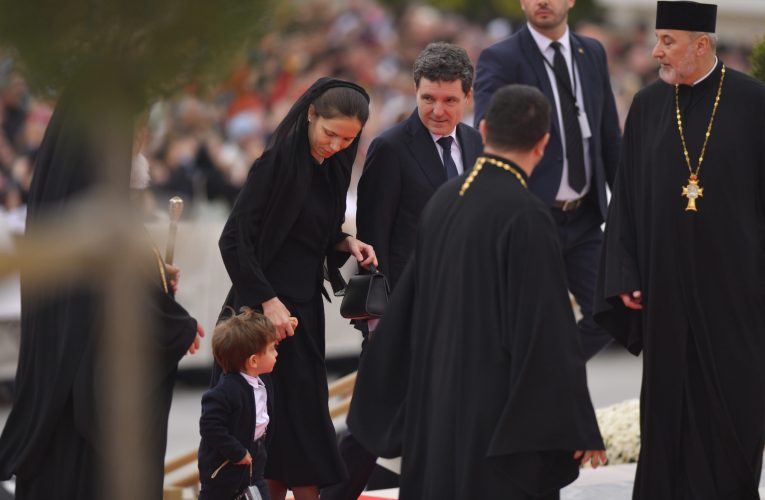 Decizia de a te căsători trebuie luată „într-o perioadă de liniște și reflecție a vieții”, spune Nicușor Dan